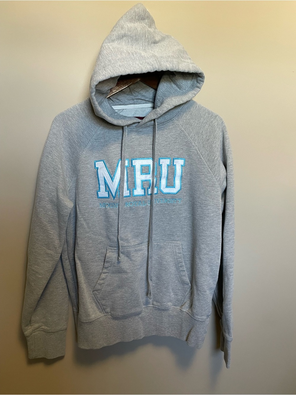 Mount Royal Universirty MRU Barsity Hoodie Men Women Size Small